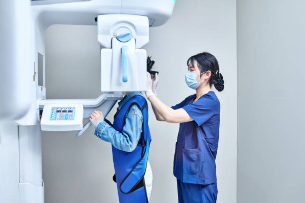 Best Emergency Dentist for Knocked-Out Tooth in Silverton, OH